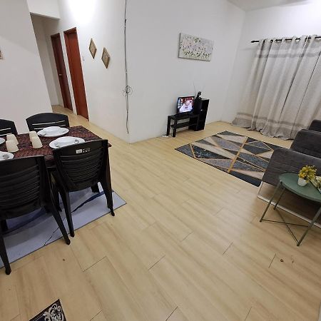 1201 Apartment Ladang Tok Pelam Tepipantaibatuburuk 쿠알라트렝가누 외부 사진