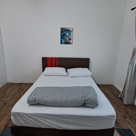 1201 Apartment Ladang Tok Pelam Tepipantaibatuburuk 쿠알라트렝가누 외부 사진