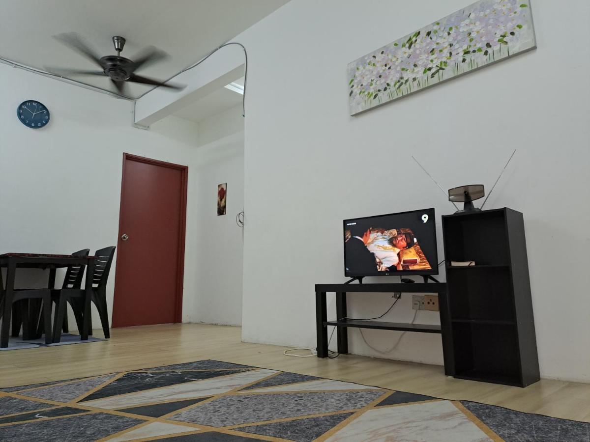 1201 Apartment Ladang Tok Pelam Tepipantaibatuburuk 쿠알라트렝가누 외부 사진